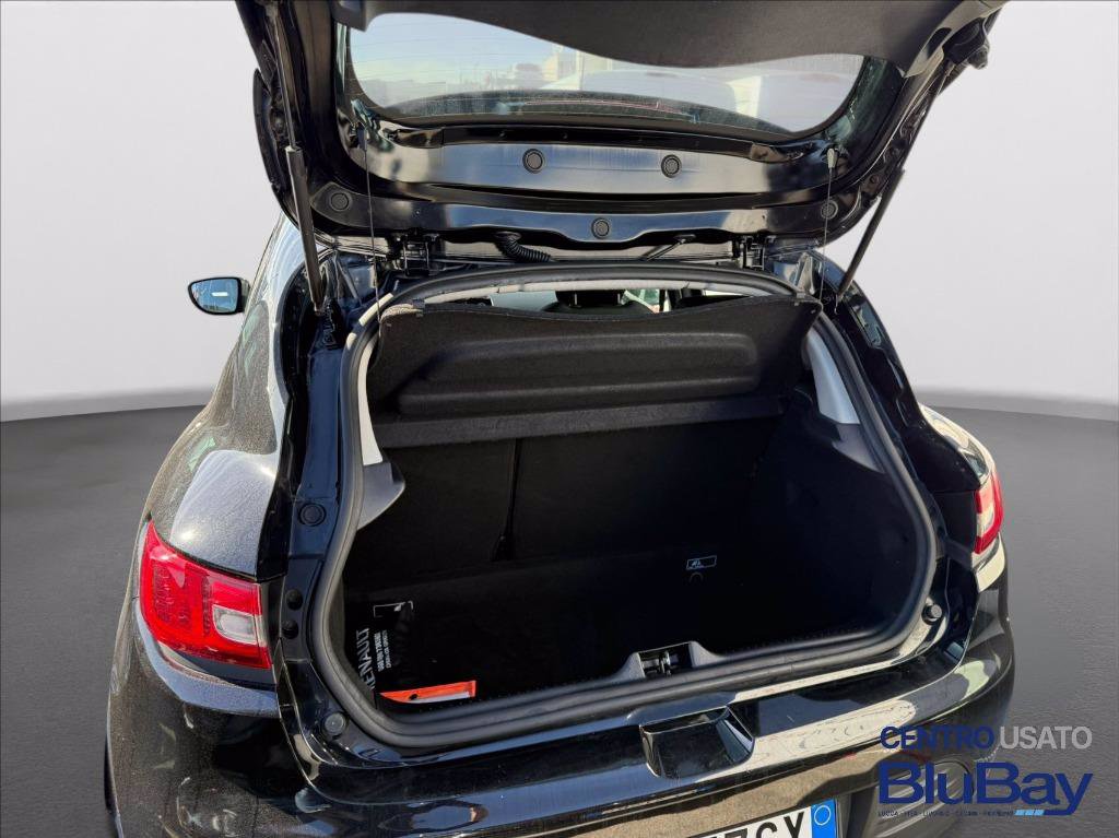 RENAULT Clio 1.2 75CV 5 porte Life