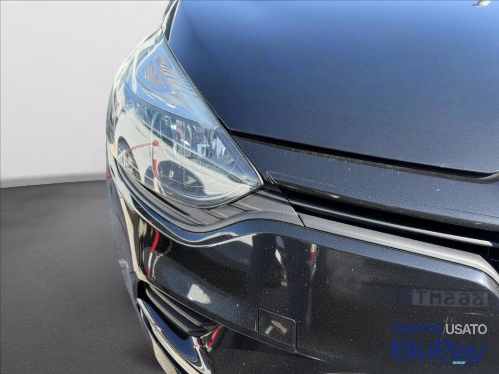 RENAULT Clio 1.2 75CV 5 porte Life