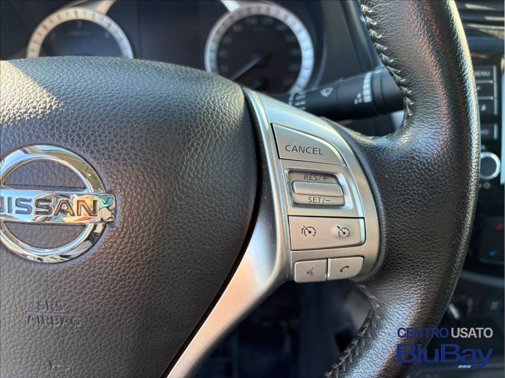 NISSAN Navara 2.3 dCi 4WD Double Cab Visia