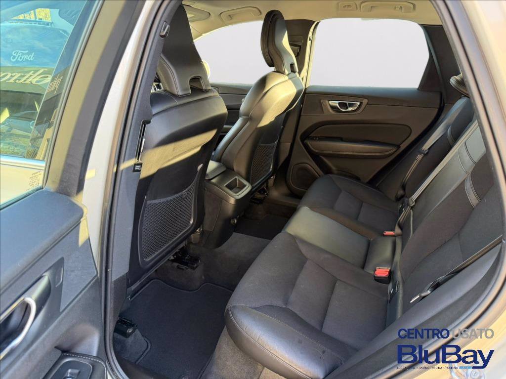 VOLVO XC60 D4 Geartronic Momentum