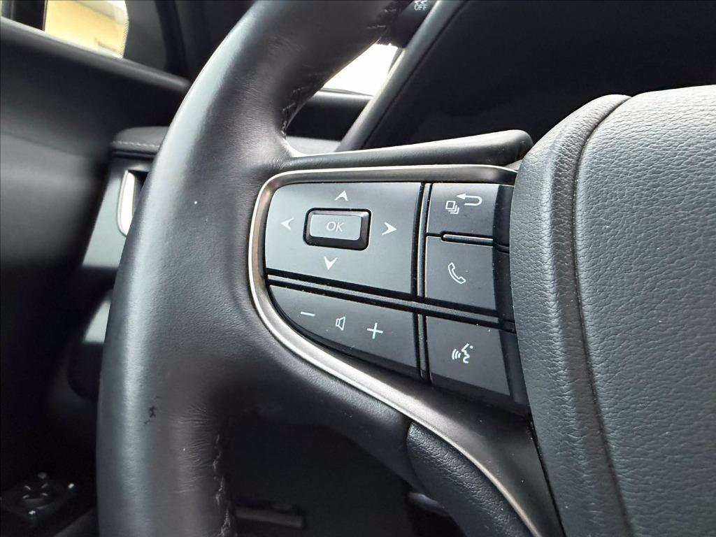 LEXUS UX Hybrid F Sport