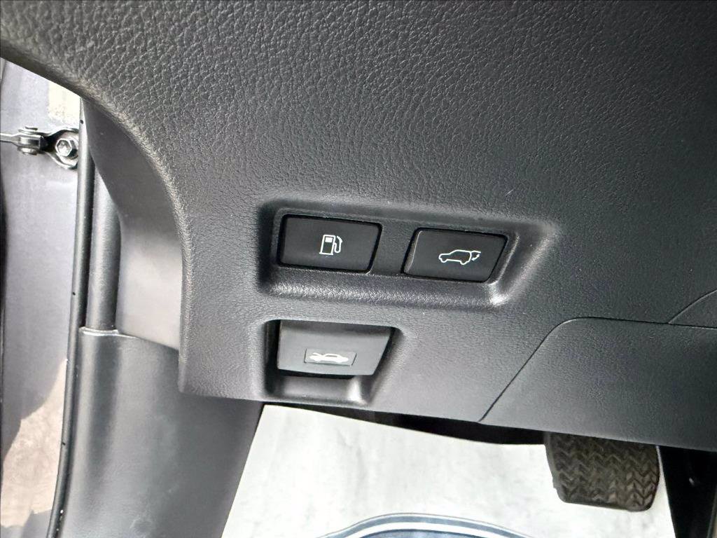 LEXUS UX Hybrid F Sport