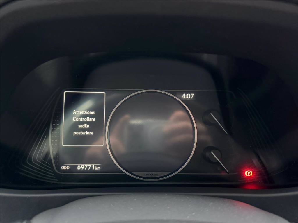 LEXUS UX Hybrid F Sport