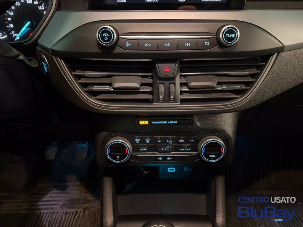 FORD Focus 1.0 EcoBoost Hybrid 125 CV 5p. ST-Line Design
