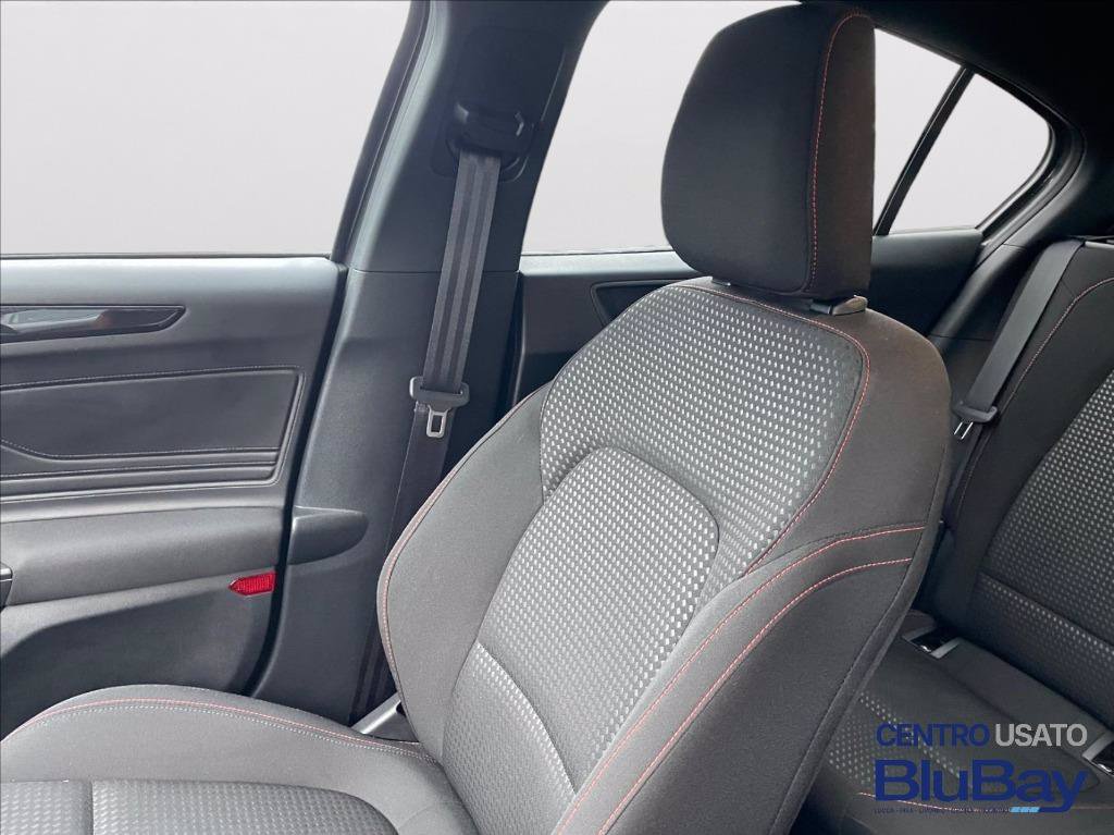 FORD Focus 1.0t ecoboost h st-line x 125cv