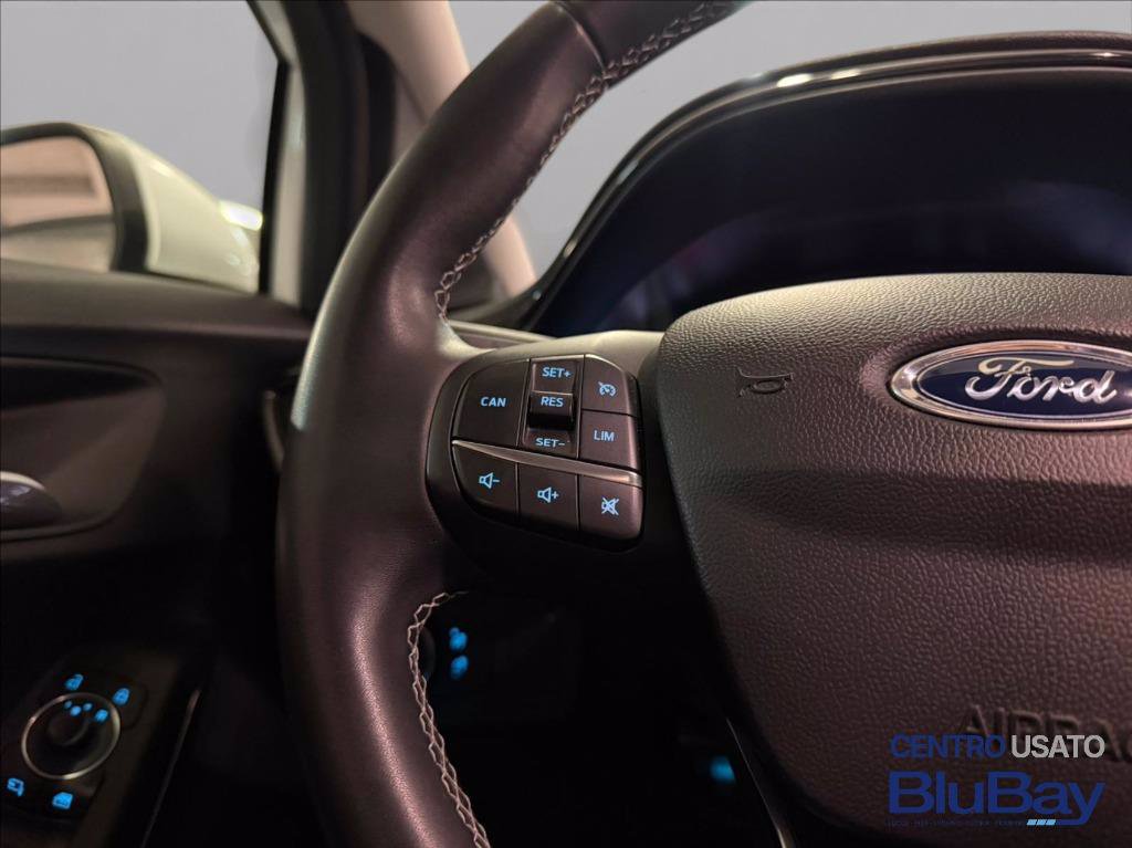 FORD Puma 1.0 EcoBoost Hybrid 125 CV S&S Titanium