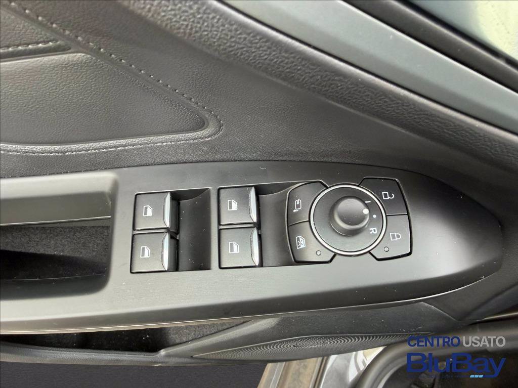 FORD Focus 1.0 EcoBoost Hybrid 125 CV 5p. ST-Line Design