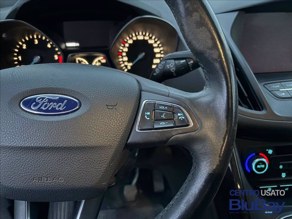 FORD Kuga 2.0 TDCI 150 CV S&S 4WD Titanium