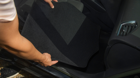 Lavare Tappetini Auto Ford